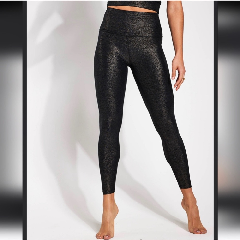 Beyond yoga leggings